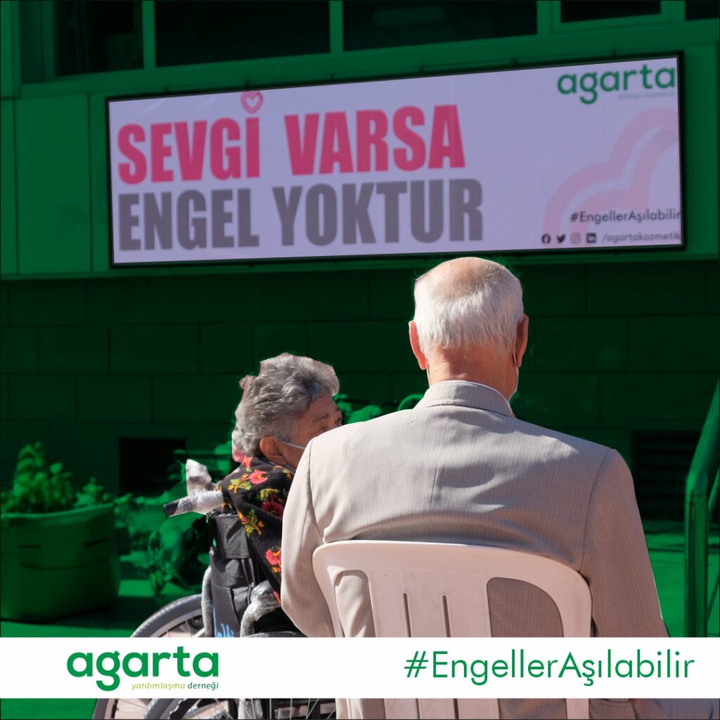 Agited-Bir sandalye bin umut